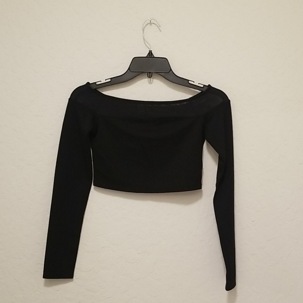 Black crop top